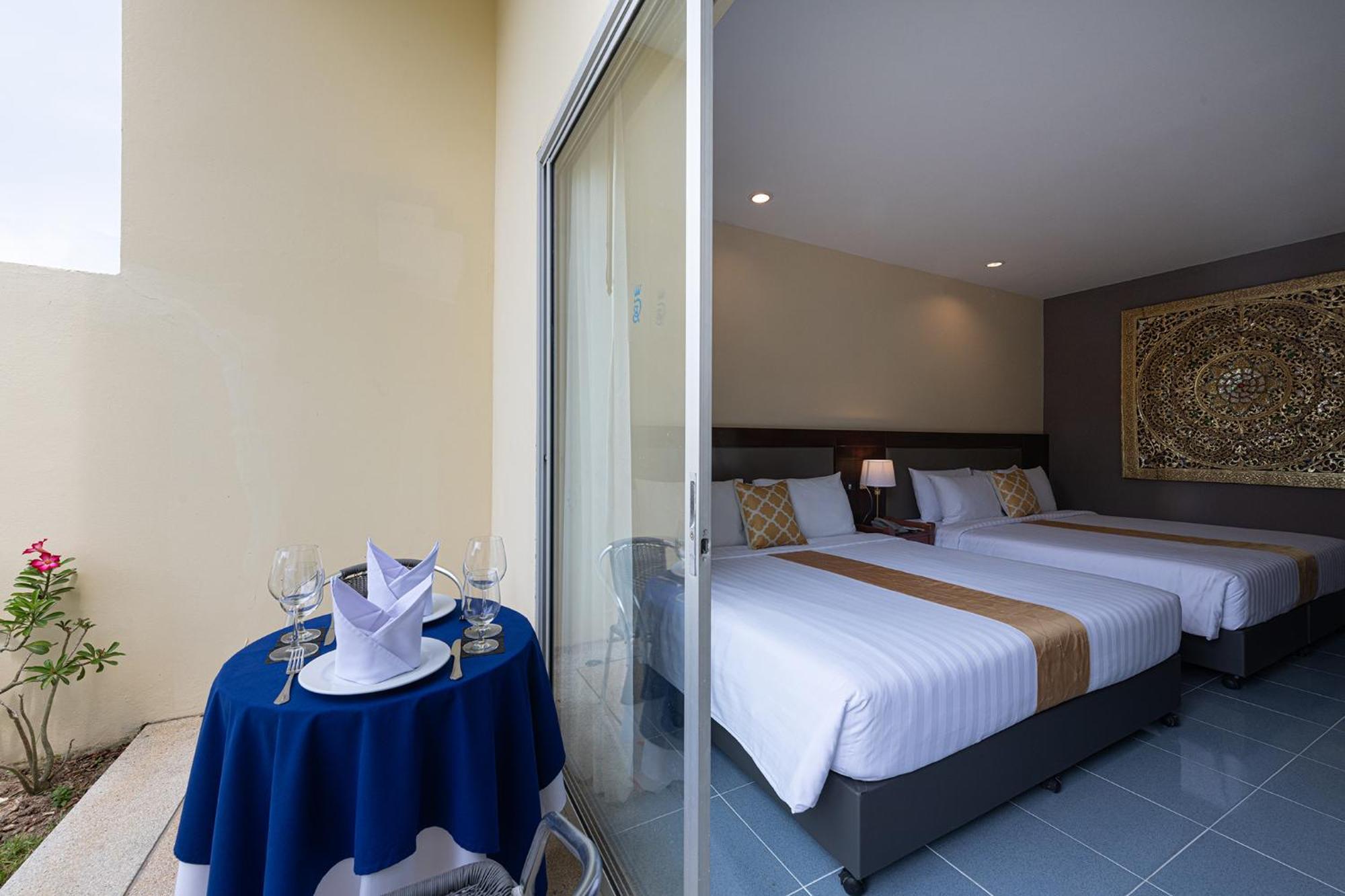 Blue Beach Grand Resort And Spa In Chalong Phuket By Dayuu Ban Saiyuan Екстер'єр фото