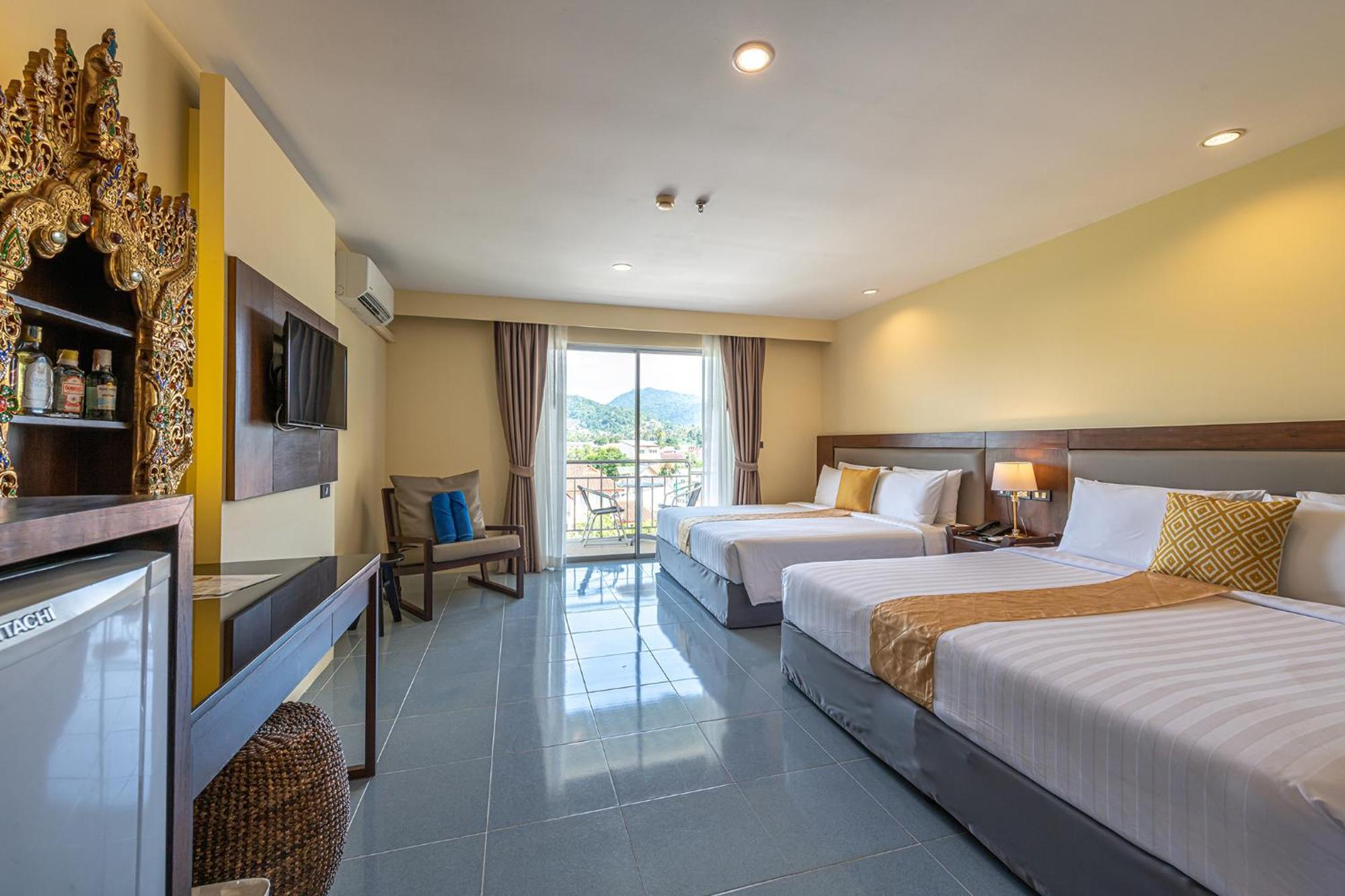 Blue Beach Grand Resort And Spa In Chalong Phuket By Dayuu Ban Saiyuan Екстер'єр фото