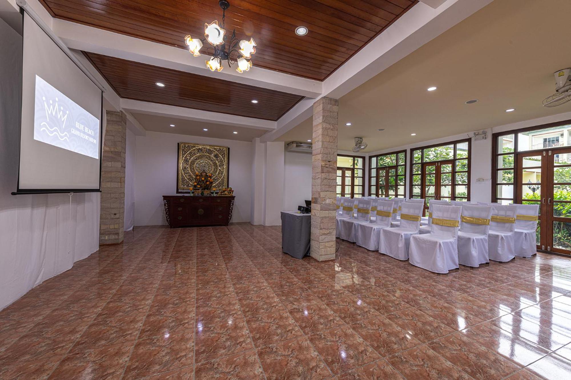 Blue Beach Grand Resort And Spa In Chalong Phuket By Dayuu Ban Saiyuan Екстер'єр фото