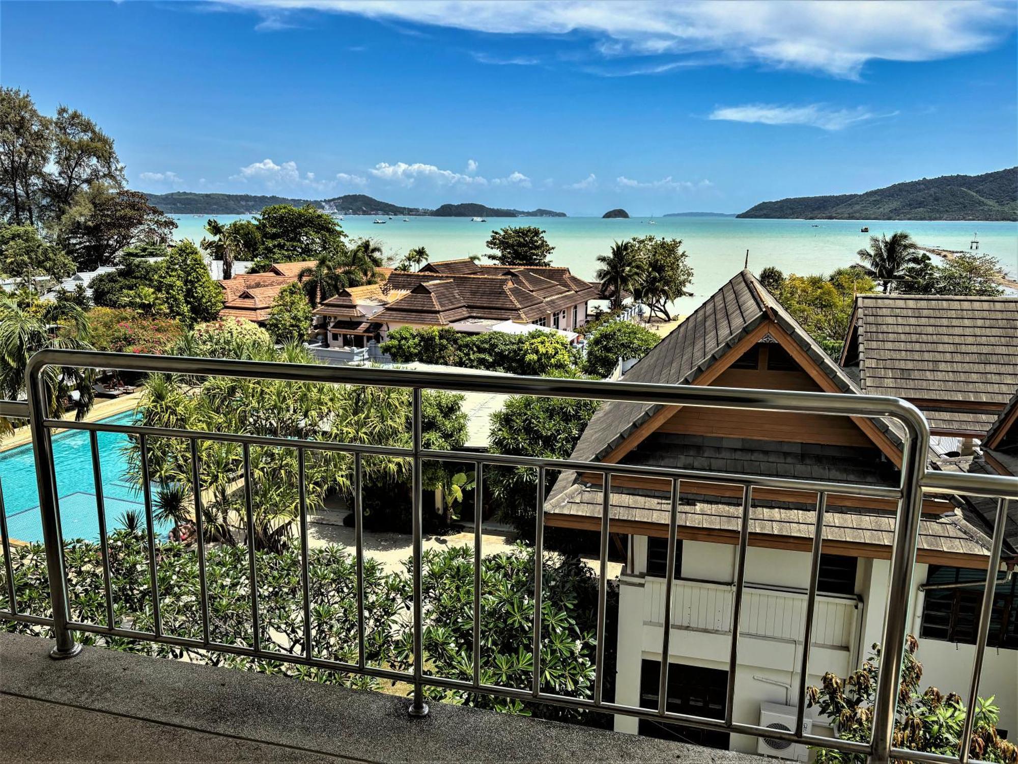 Blue Beach Grand Resort And Spa In Chalong Phuket By Dayuu Ban Saiyuan Екстер'єр фото